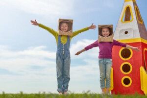 Déguisements des enfants : les bienfaits psychologiques