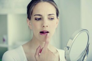 Herpès et stress : les émotions qui se transforment en ampoules