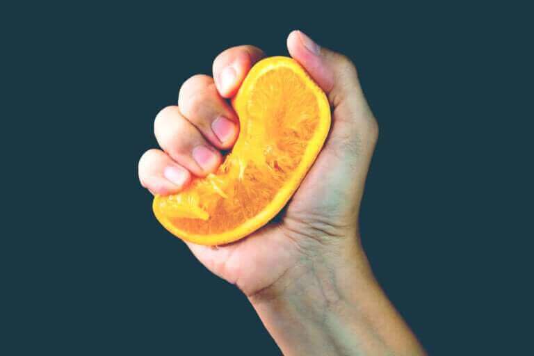 La métaphore de l'orange : quand la vie nous presse...