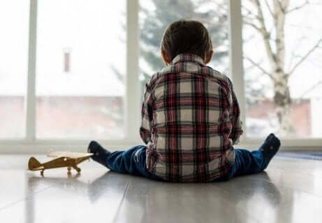 Les parents émotionnellement indisponibles.