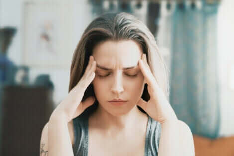 Une femme stressée.