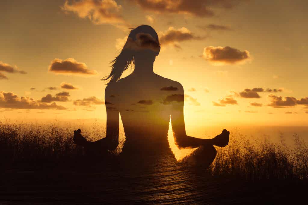 Une femme qui médite. 