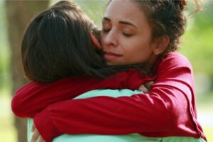 Les relations entre frères et sœurs à l'âge adulte : que nous apportent-elles ?