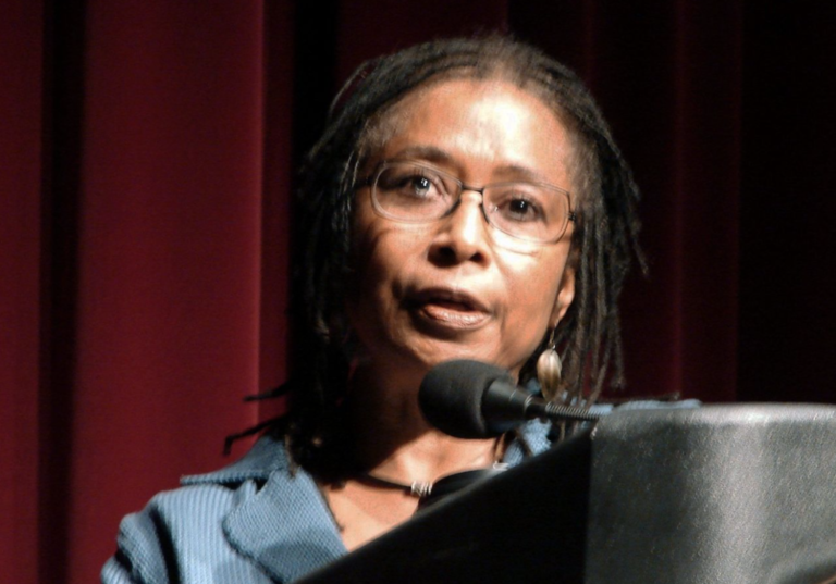 Alice Walker : la femme qui nous a émerveillés avec sa couleur pourpre
