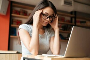 Anxiété sociale et nouvelles technologies : je déteste les appels vidéo !
