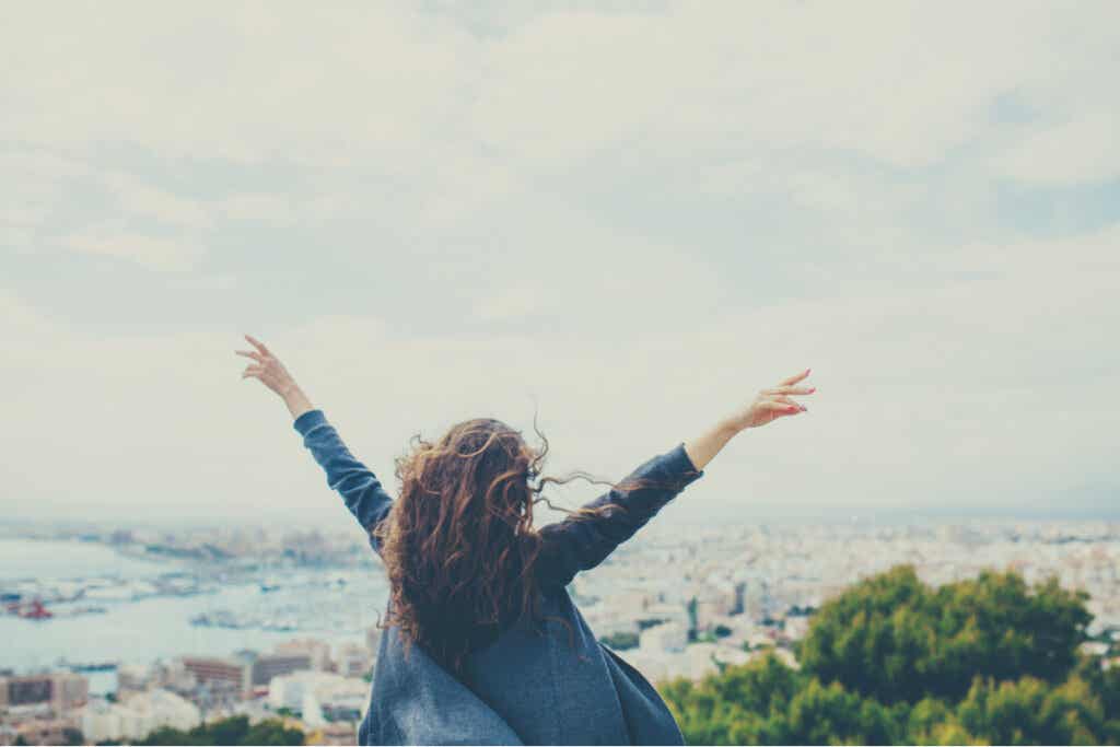 Une femme heureuse. 