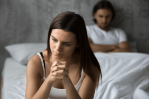 Mon partenaire veut avoir des relations sexuelles, mais pas moi : que dois-je faire ?