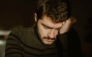 Je me sens découragé, que puis-je faire ?