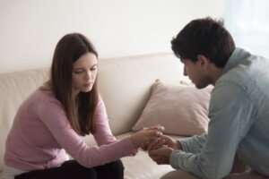 Avoir quelqu'un qui vous écoute réduit le déclin cognitif
