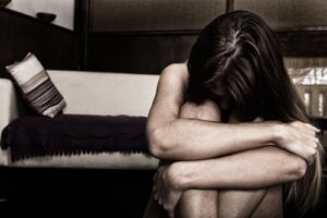 Menaces et chantage comme crimes contre la liberté