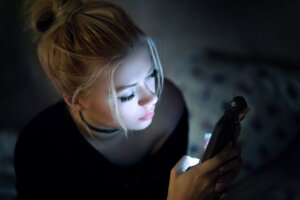 Infidélité numérique : des tromperies virtuelles qui ont des conséquences