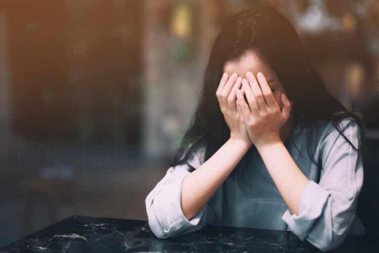 Les 6 étapes du chagrin d’amour et comment elles nous affectent au niveau psychologique