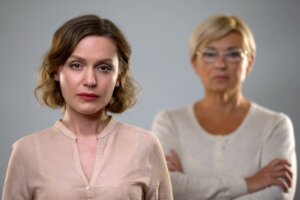 5 effets de la séparation d'une mère toxique