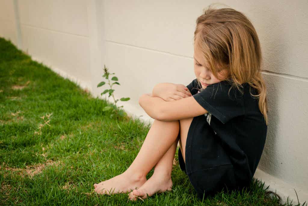 enfant a peur des autres enfants