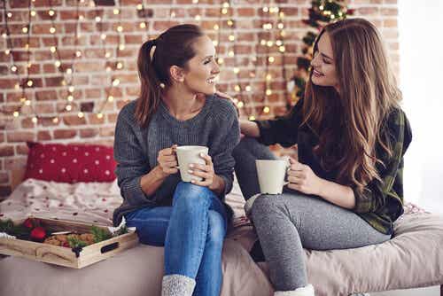 amies qui fêtent Noël