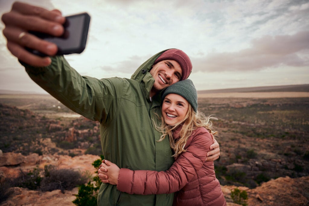 Pourquoi certains couples ont-ils besoin de se vanter de leur relation ?