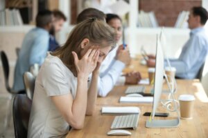 Mon patron m'ignore : qu'est-ce que je fais ?