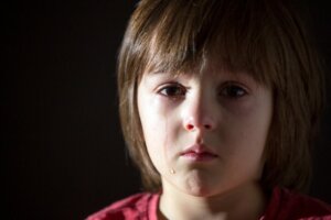 Que deviennent les enfants maltraités ?
