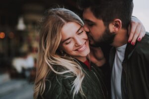 Est-ce qu'il/elle m'aime ou est-ce juste de l'attirance physique ? 5 clés pour clarifier