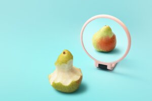 Comment surmonter une image corporelle déformée