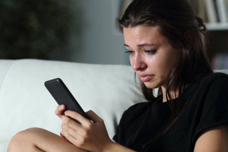 Quand les réseaux sociaux augmentent-ils le risque de dépression ?