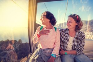 Pourquoi devriez-vous voyager avec vos parents à l'âge adulte