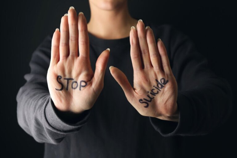 Comportements suicidaires chez les adolescents : l'espoir par l'action